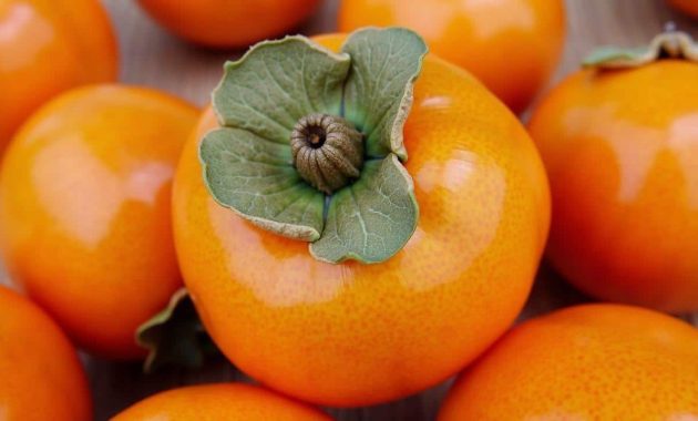 Persimmons provide unique antioxidants, but unripe fruit can interfere with digestion if eaten in excess